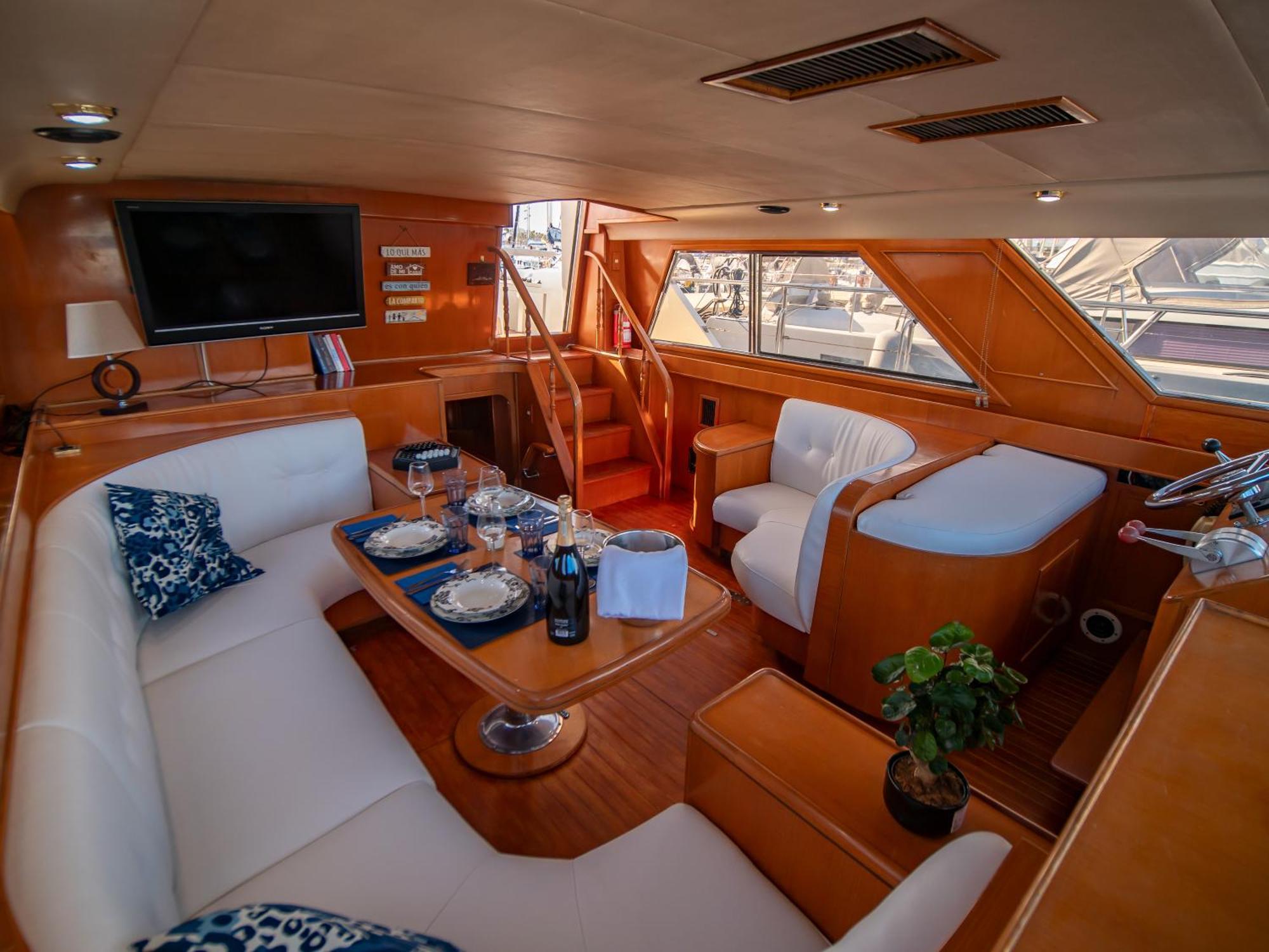 Master&Commander Hotell Valencia Exteriör bild